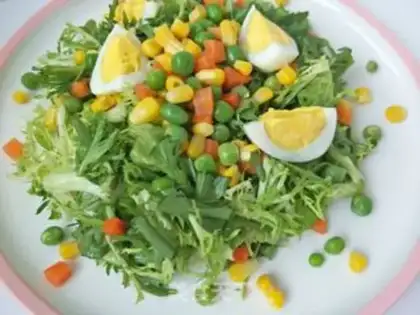 Make Garden vegetable salad step 4