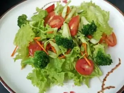 Make A quail egg salad step 4