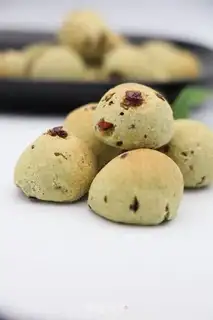 Make Scrap the tea and potatoes step 0