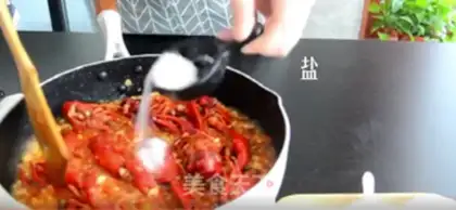 Make Garlic lobster step 5