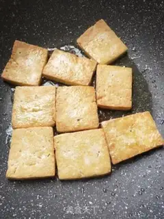 Make Old tofu fried meat step 1
