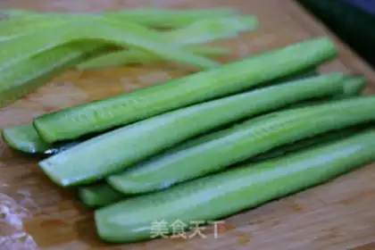 Make cucumber step 1