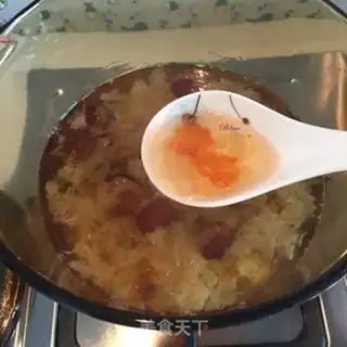 Make Peach glue, silver-eared date step 5