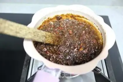 Make walnut dates step 2