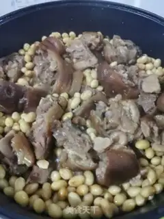 Make Soybeans, pig hoof step 4