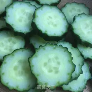 Make Open cucumber sandwich step 3