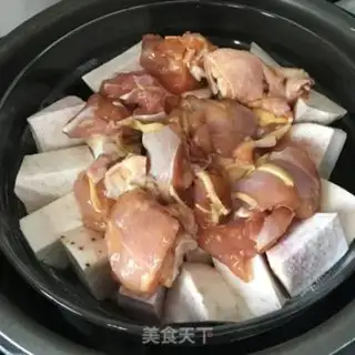 Make Chicken leg steamed potatoes step 5