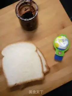 Make Smoky cheese and sweet toast step 0