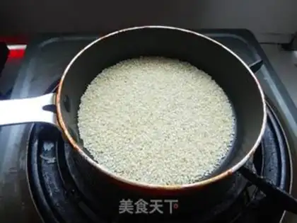 Make Sesame roses, brown powder step 2