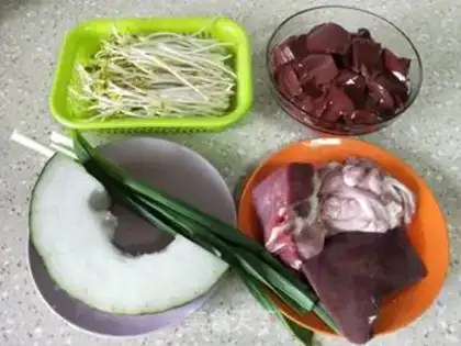 Make Pig and vegetable pots step 0