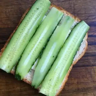 Make A salmon sandwich step 6