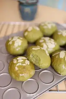 Make A tea almond bread step 0