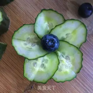 Make cucumber flowers bloom step 6