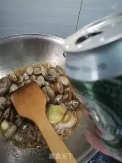 Make Spicy clams step 8