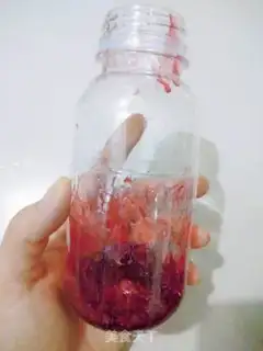 Make Strawberry milk step 3