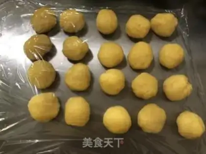 Make Yellow milk pack, medium step 3