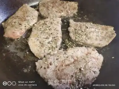 Make Charcoal ketchup salad step 7