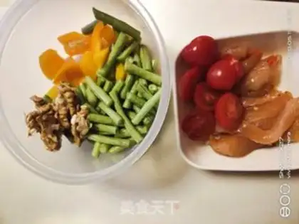 Make Soybeans, chicken gravy, fruit salad step 0