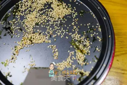 Make The purple sesame powder step 3