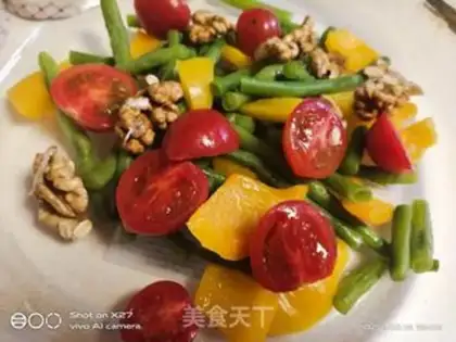 Make Soybeans, chicken gravy, fruit salad step 3