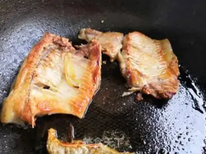 Make Fried mackerel step 3