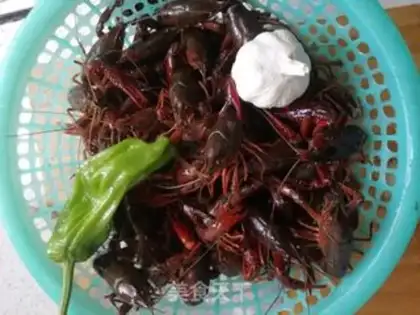 Make Red burning lobster step 0