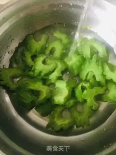 Make Suffering melon with rice step 5