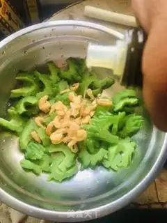Make Suffering melon with rice step 9
