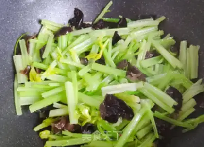 Make Celery step 4