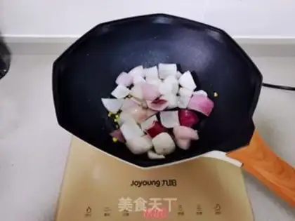 Make A rooster step 7