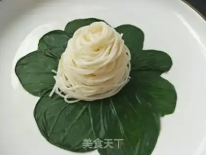 Make Onion noodles step 2