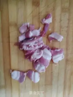 Make Four seasons of bean meat step 1