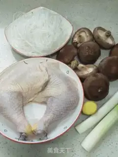 Make Chicken mushroom stew step 0