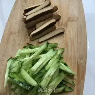 Make The cucumber dry step 1
