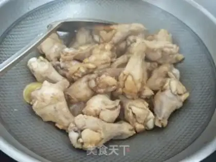 Make The red wings and potatoes step 5