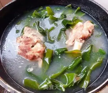 Make Sea belt tofu bone soup step 6