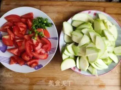 Make Tomatoes step 1