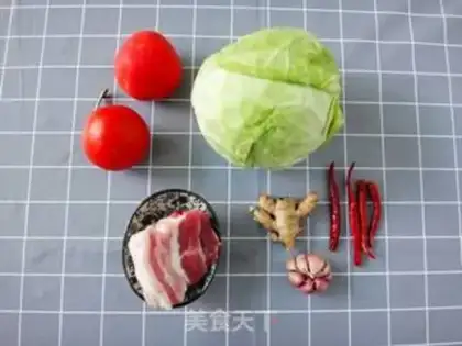 Make Tomato and cabbage step 0