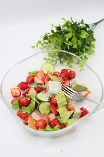 Make Sausage strawberry salad step 6
