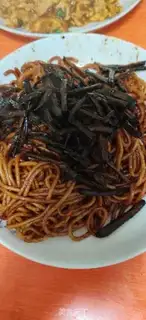 Make Onion noodles step 8