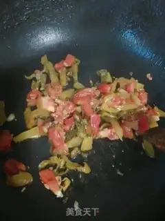 Make Tomato noodles step 1