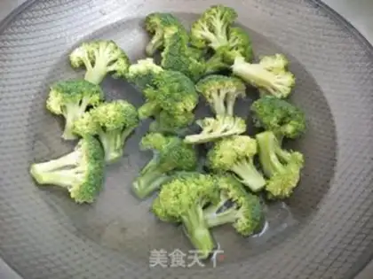 Make The broccoli step 1