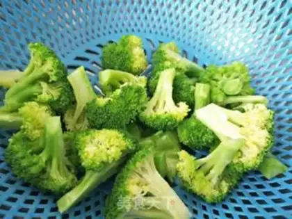 Make The broccoli step 2