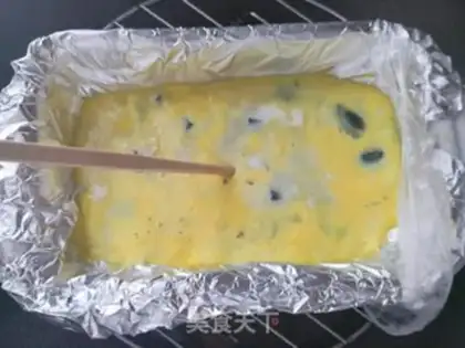 Make Three-coloured eggs step 9
