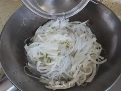 Make Sour radish fans step 6
