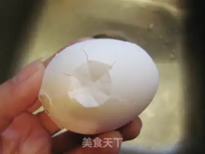 Make The egg step 1