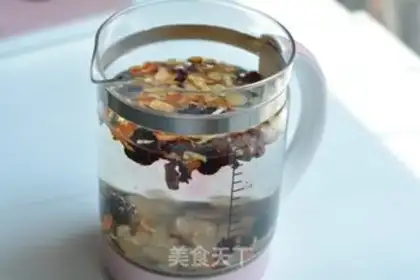 Make Sour plum soup step 1