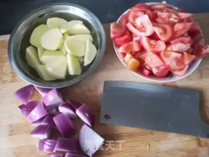 Make Tomato potato stew step 3