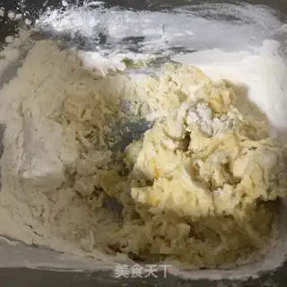 Make No sugar hand to tear bread step 1
