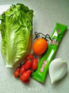 Make Roman salad step 0